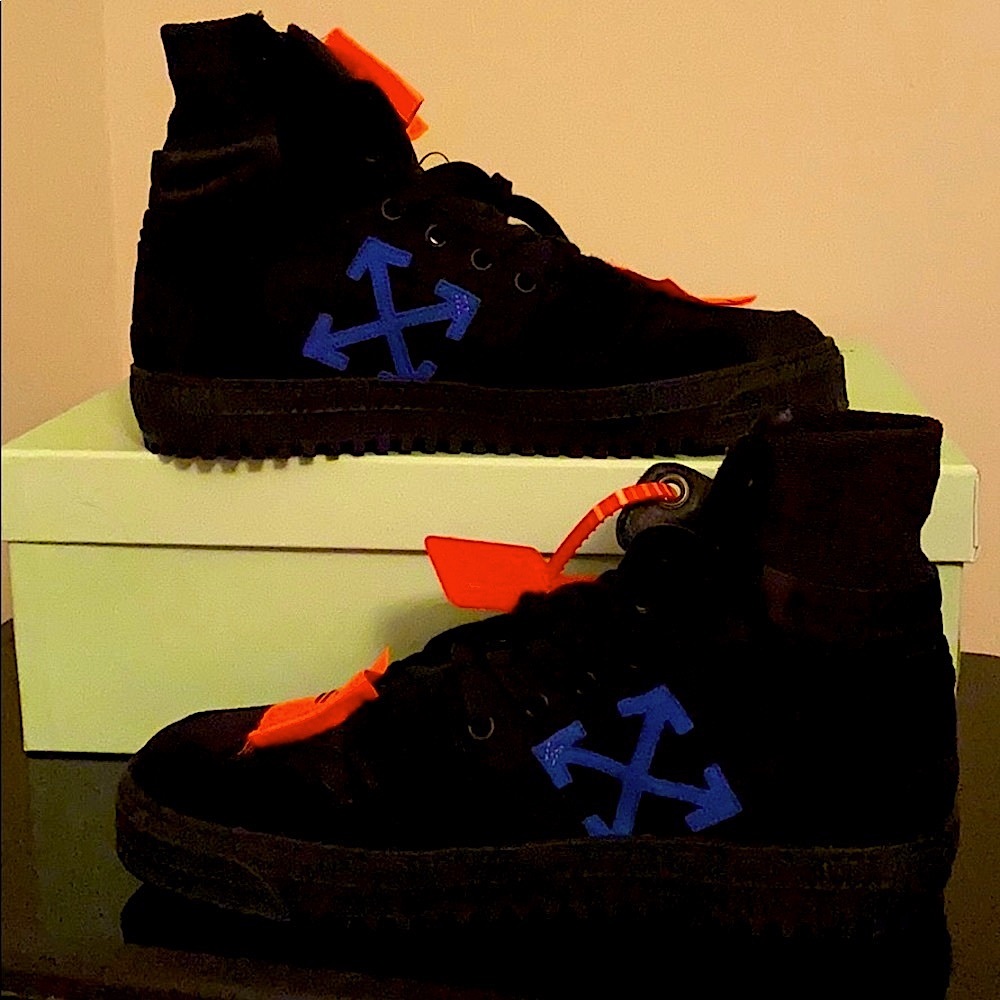 Off-White c/o Virgil Abloh Court Sneaker - NEW